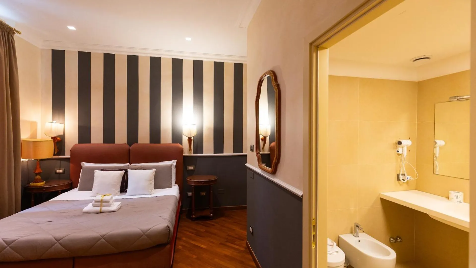 S.Maria Novella Dream Suites Firenze 0*,